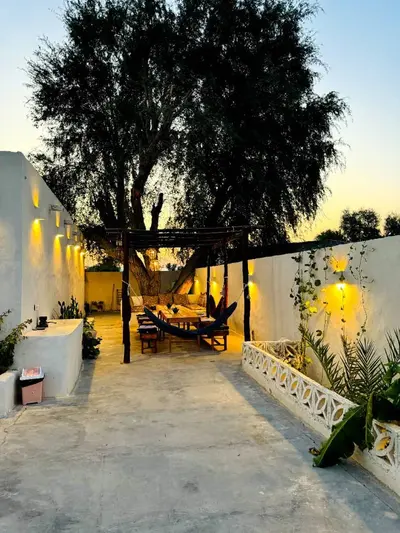 بومگردی کهور - واحد چهارتخته درخت زندگی