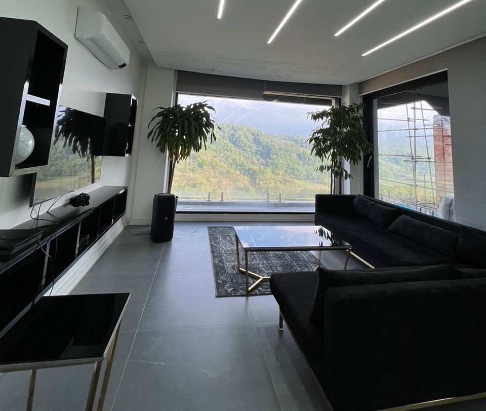 ویلا شش خوابه تریپلکس استخردار آبگرم لفور