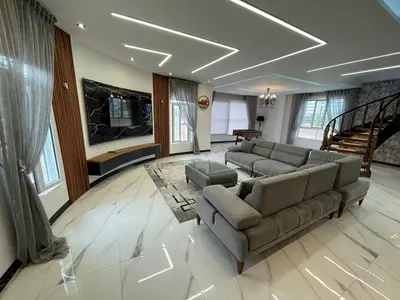 ویلا سه خوابه جنگلی استخردار آبگرم یانا