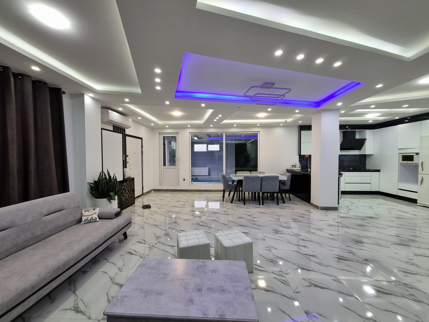 سه خوابه استخردار آبگرم سیترین