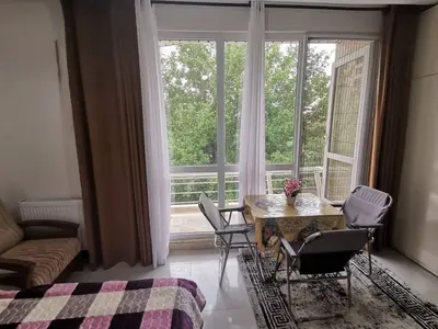 سوئیت دوخوابه گل زنبق واحد 6