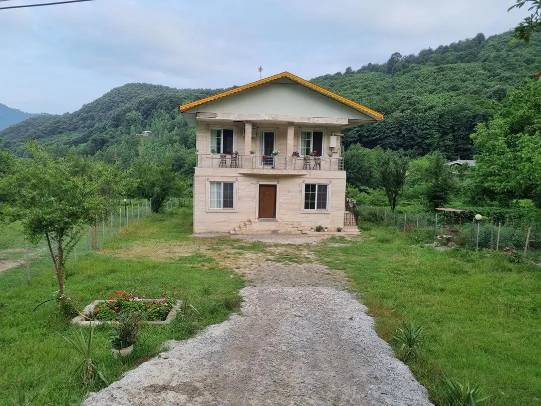 ویلا سه خوابه جنگلی مادر