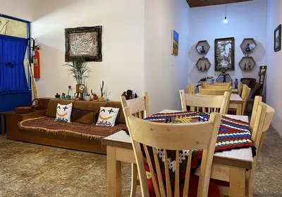 بومگردی فردخت - واحد خانم جان