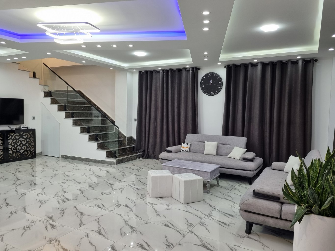 سه خوابه استخردار آبگرم سیترین