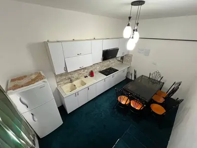 اقامتگاه سنتی دوخوابه بهارنارنج نیما و نیکان