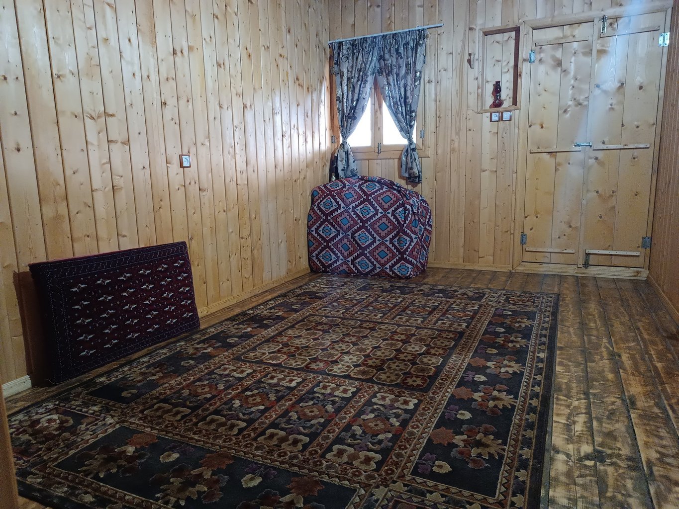 بوم گردی آوای باران - واحد ۴