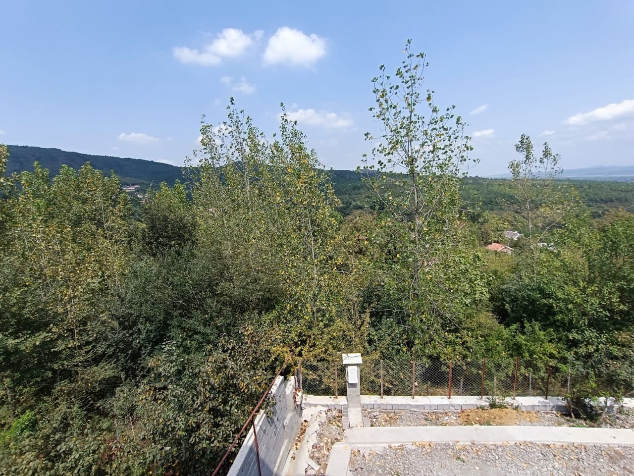 ویلا یک خوابه جنگلی عارف 2