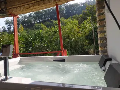 کلبه دوخوابه جنگلی شمشاد 2