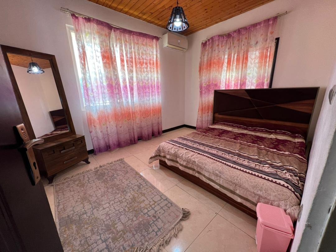 ویلا چهارخوابه استخردار آبگرم نارنجی