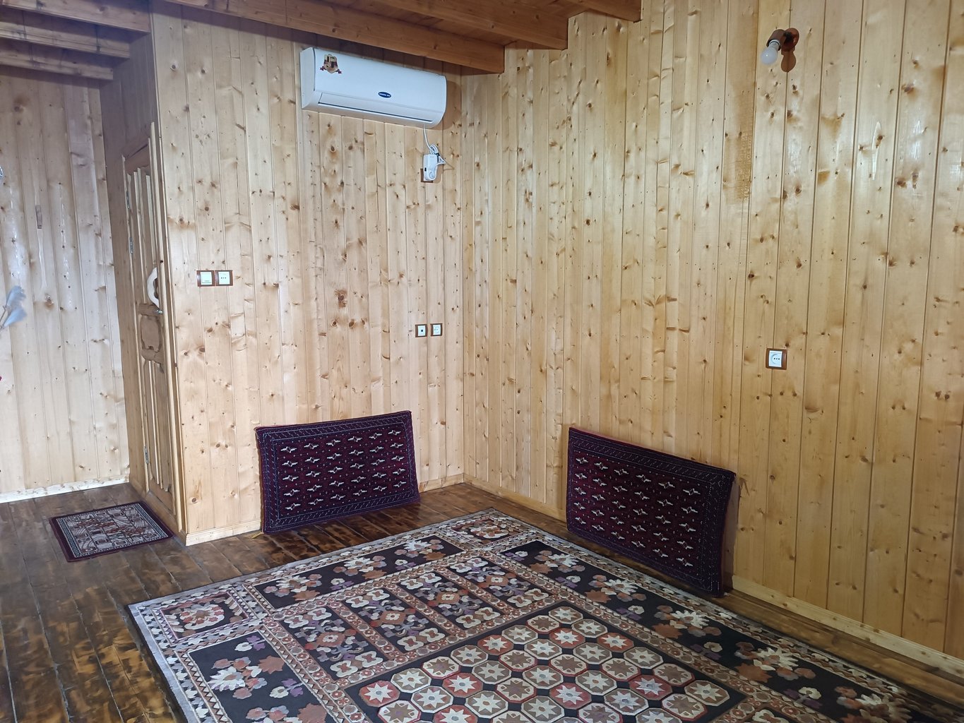 بوم گردی آوای باران - واحد ۴