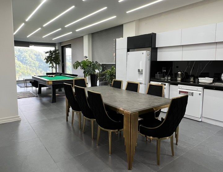 ویلا شش خوابه تریپلکس استخردار آبگرم لفور