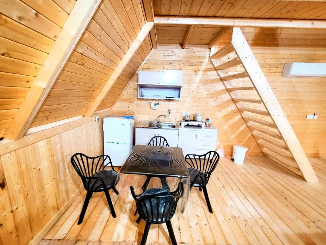 کلبه فلت استخردار آبگرم هاشم پور 3