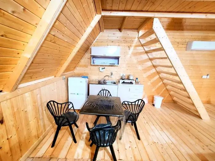 کلبه فلت استخردار آبگرم هاشم پور 3