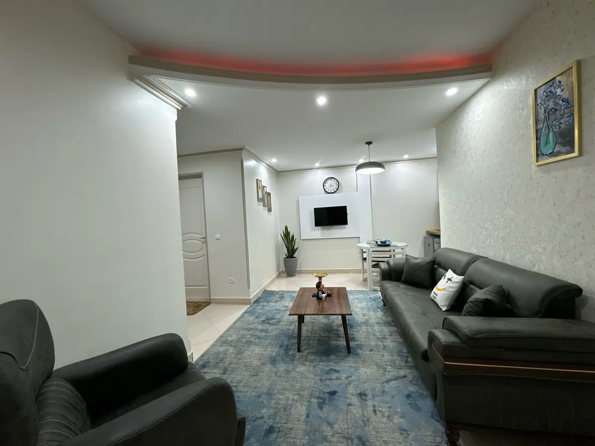 آپارتمان یک خوابه بهاران 13 پونک