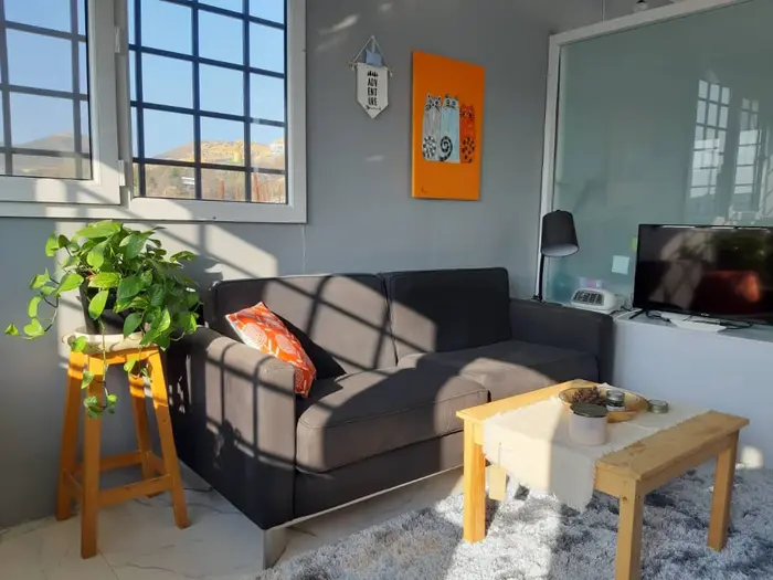 سوئیت فلت تاینی هاوس