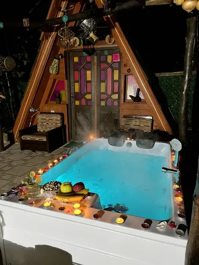 کلبه فلت جکوزی دار سوئیسی پالونیا - واحد بابونه