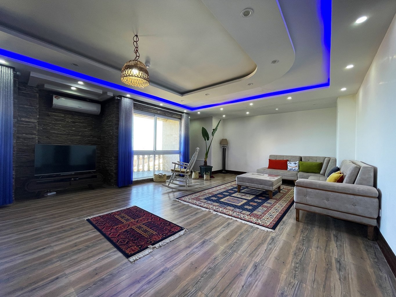 آپارتمان دوخوابه ساحلی ماهی 6