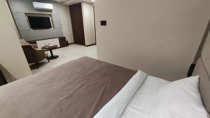 مجتمع اقامتگاهی دنسه گیلاریا - واحد محوطه 2