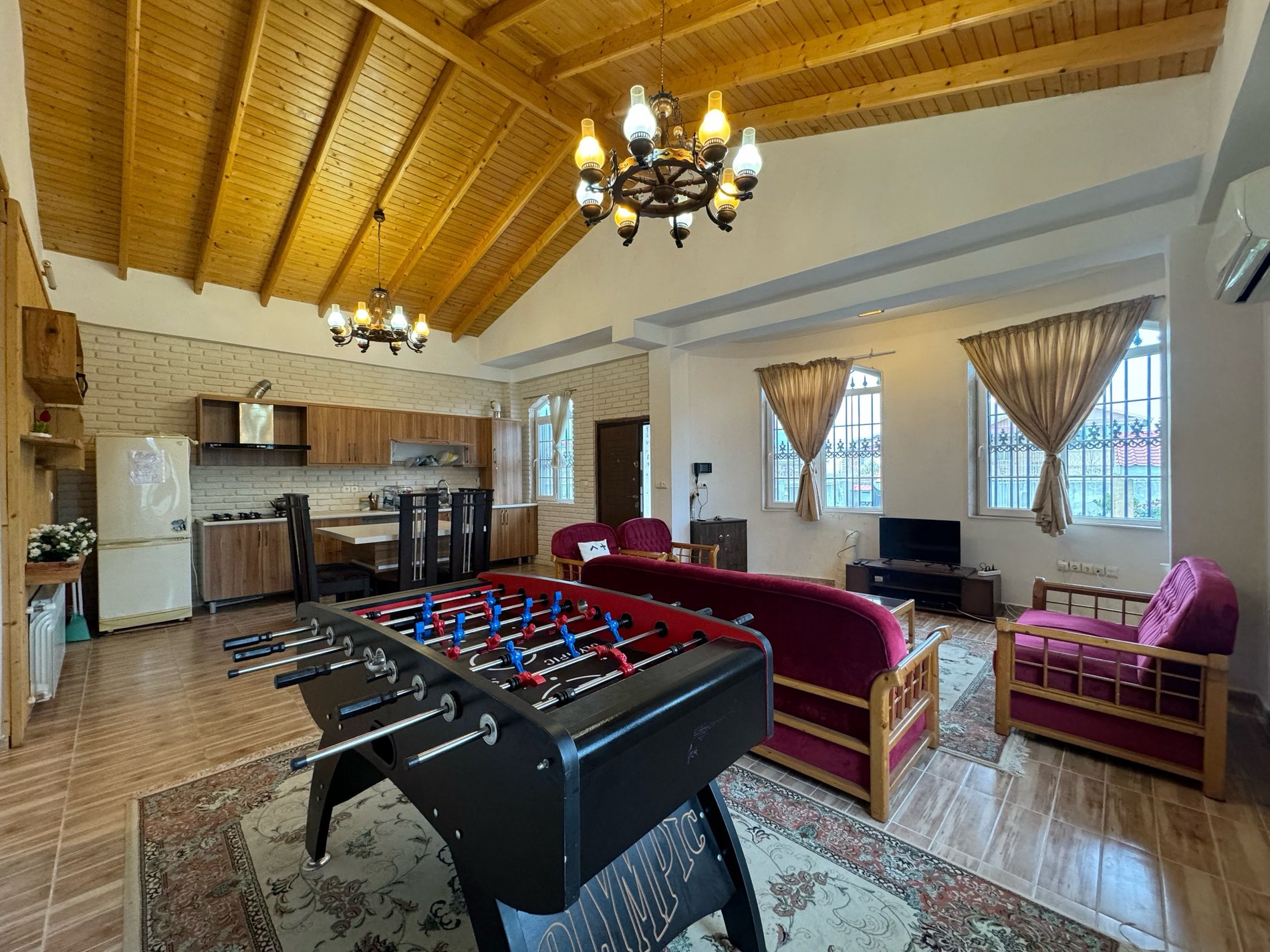 دوخوابه ساحلی قوی سپید