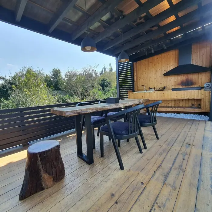 کلبه دوخوابه استخردار آبگرم اِل آمور