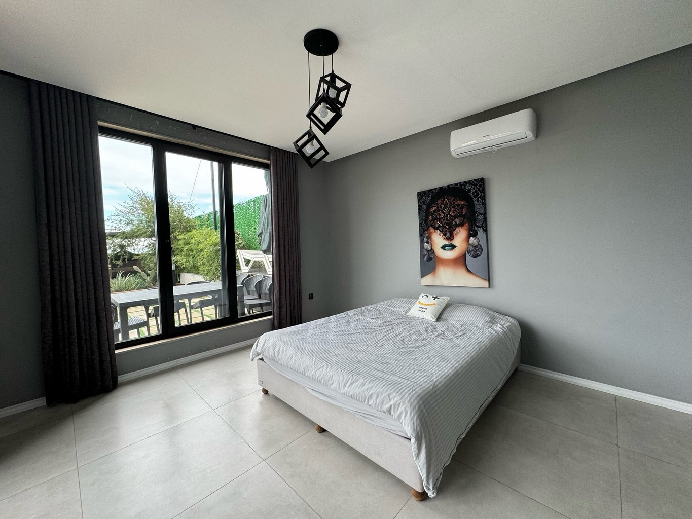 سه خوابه ساحلی استخردار آبگرم کاج 1