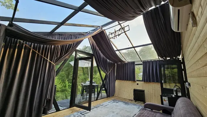 فلت اکولاژ شوکا