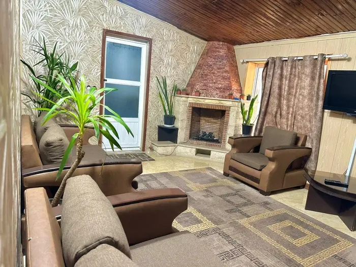 دوخوابه چوبی استخردار شایان