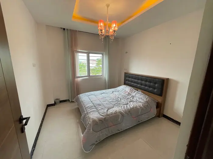 ویلا سه خوابه جنگلی استخردار آبگرم یانا