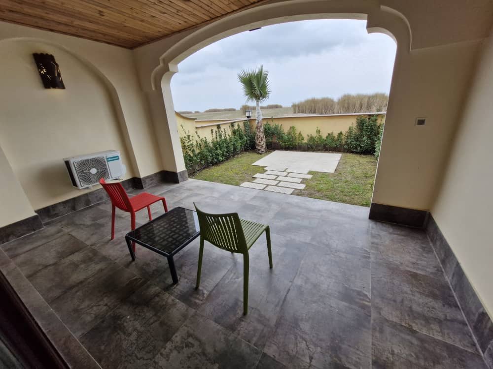 دنسه گیلاریا - واحد 2204