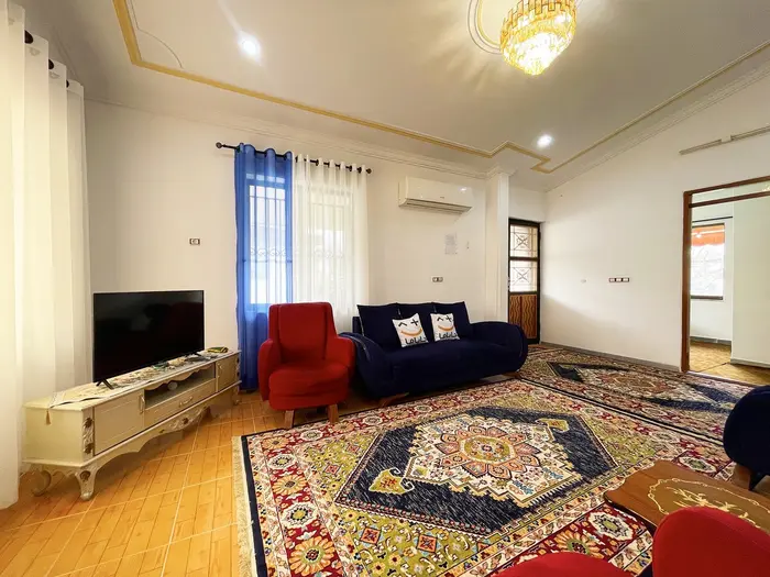 آپارتمان دوخوابه آرموئی