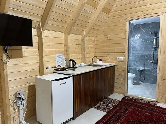 کلبه اکو کمپ سه هزار - واحد شیردار 1