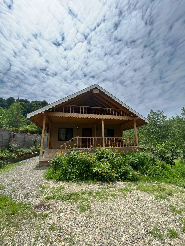 کلبه دو خوابه جنگلی چوبی نارنج