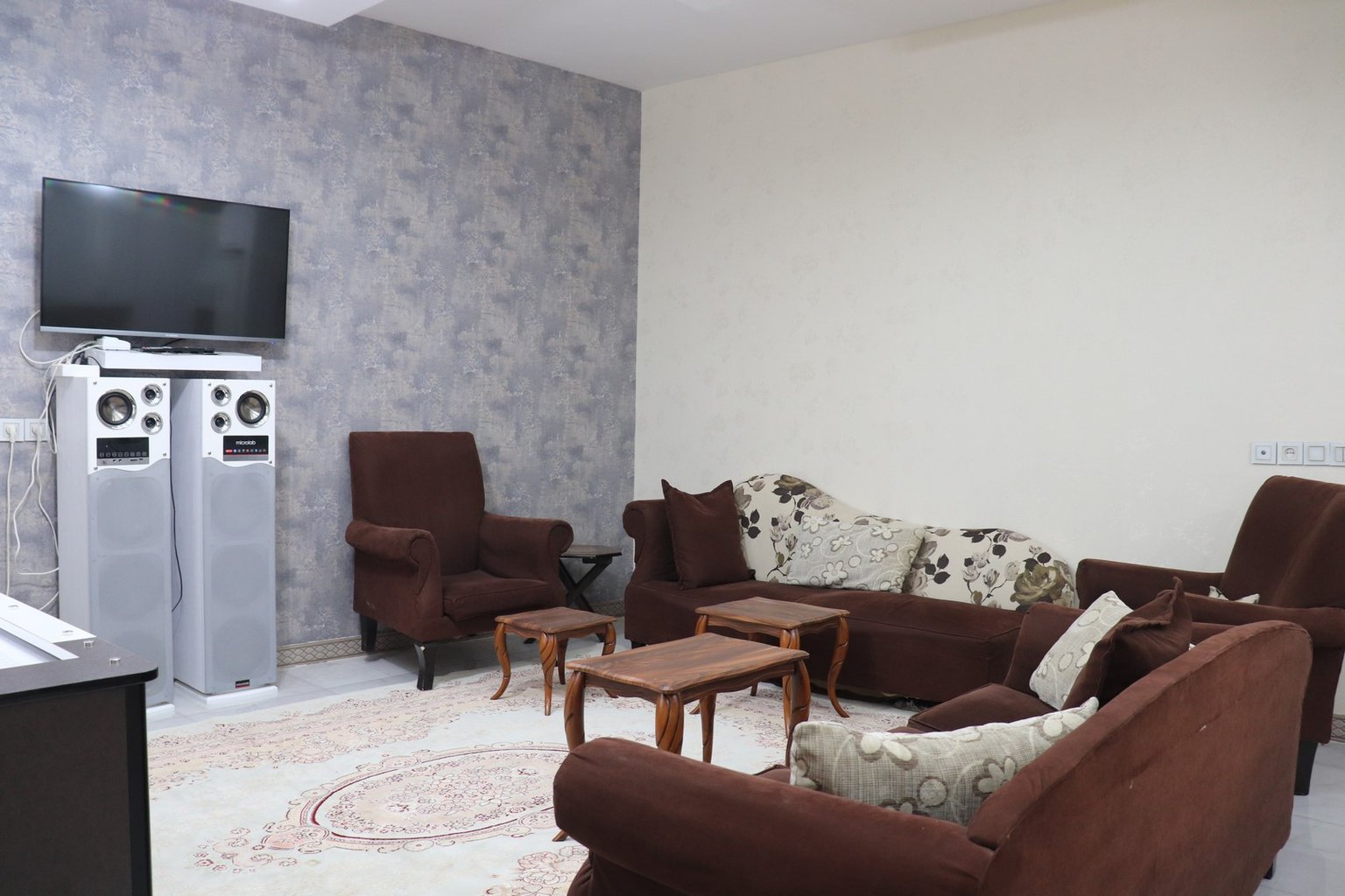 دوخوابه استخردار آبگرم رنجبر