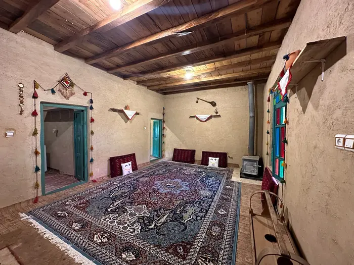 بوم گردی حاجی بابا - واحد آزادکوه