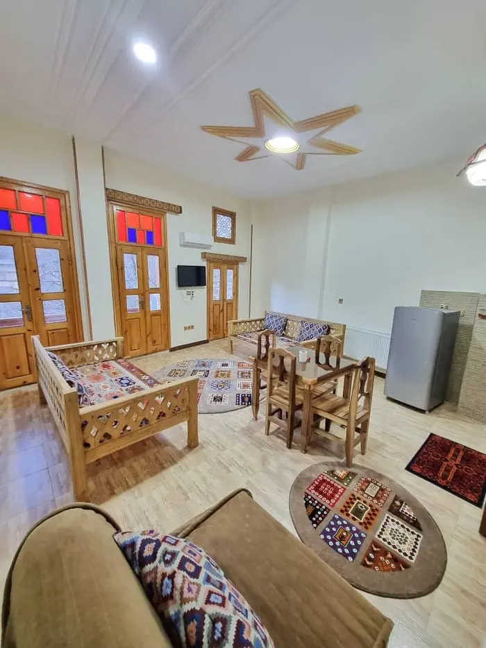 سوئیت آبشار واحد مزور