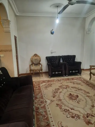 ویلا یک خوابه جنگلی سبز