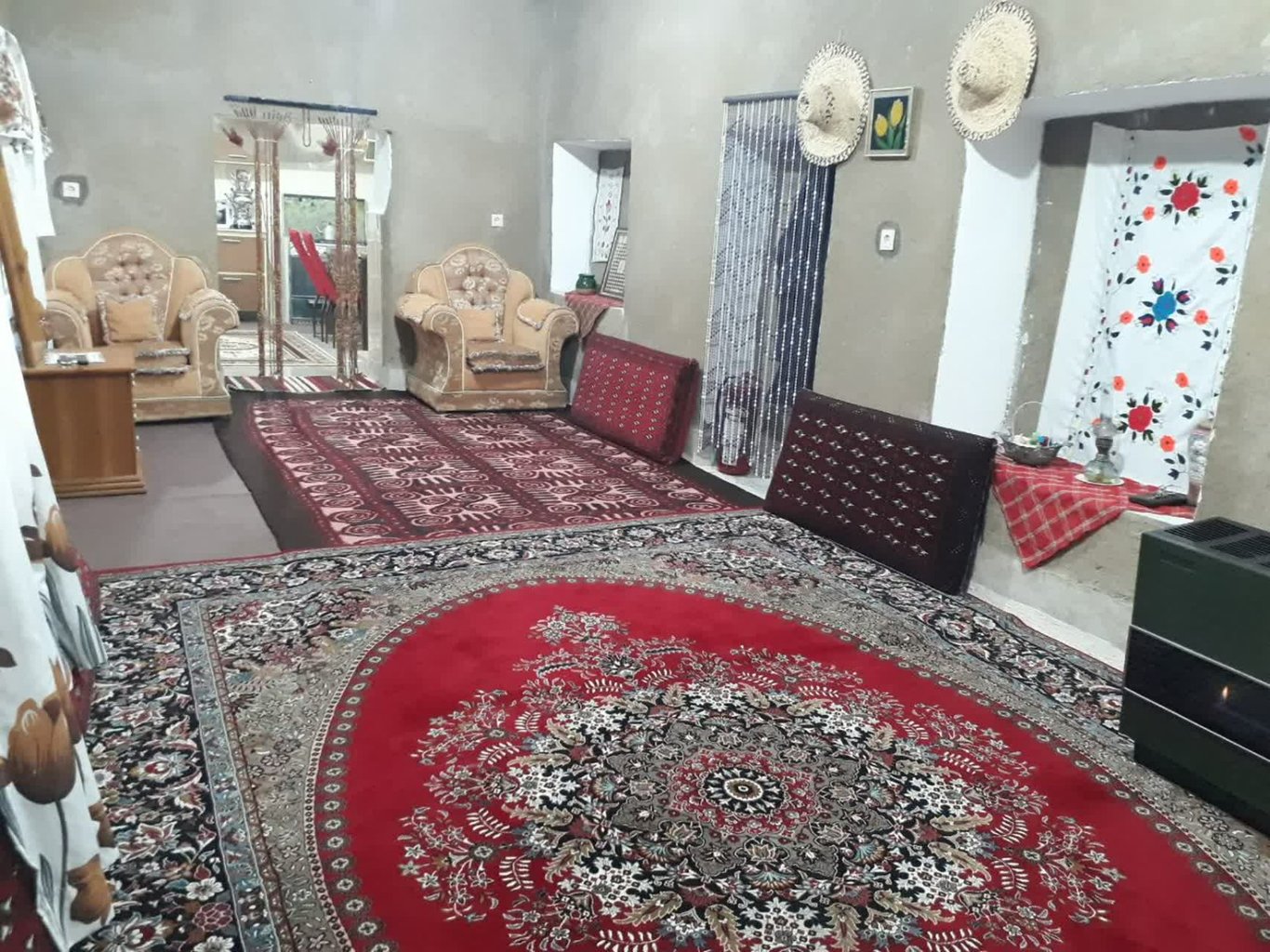 بوم گردی جاوید - واحد 1