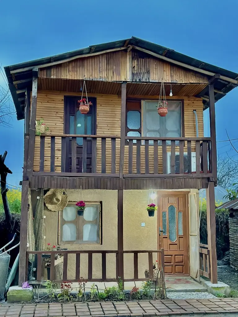 بوم گردی امیرِستون - واحد 5