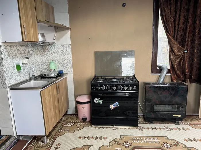 اقامتگاه سنتی یک خوابه گل باغ باران - واحد پامچال