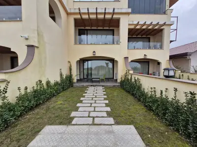 مجتمع اقامتی دنسه گیلاریا - واحد محوطه 4