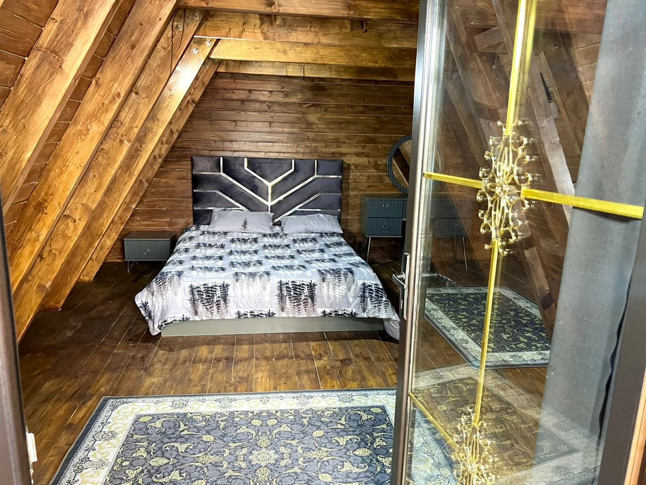 دوخوابه سوئیسی جکوزی دار لیلیوم