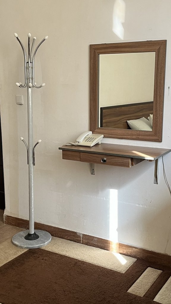 مجتمع اقامتی پونه - واحد 204