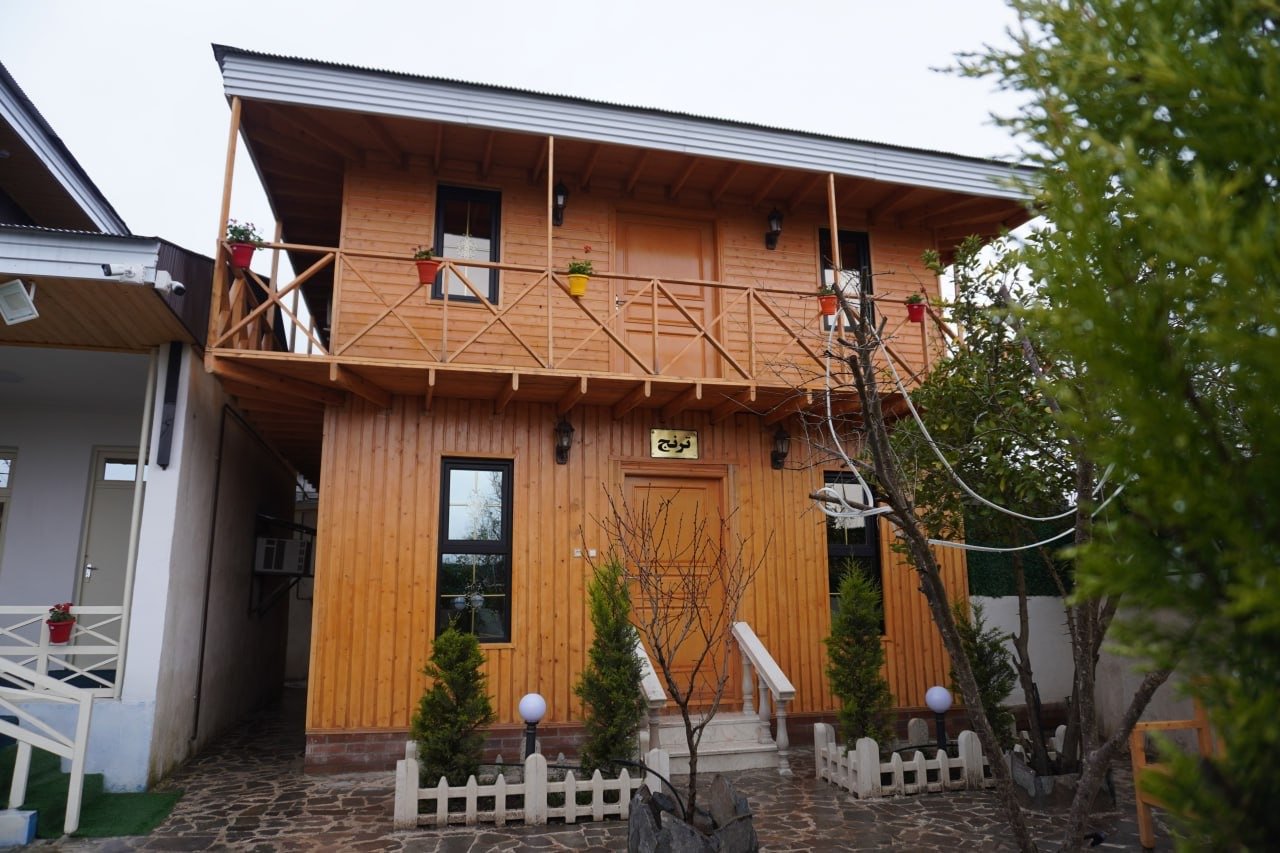 دوخوابه استخردار آبگرم نیما و نیکان واحد ترنج