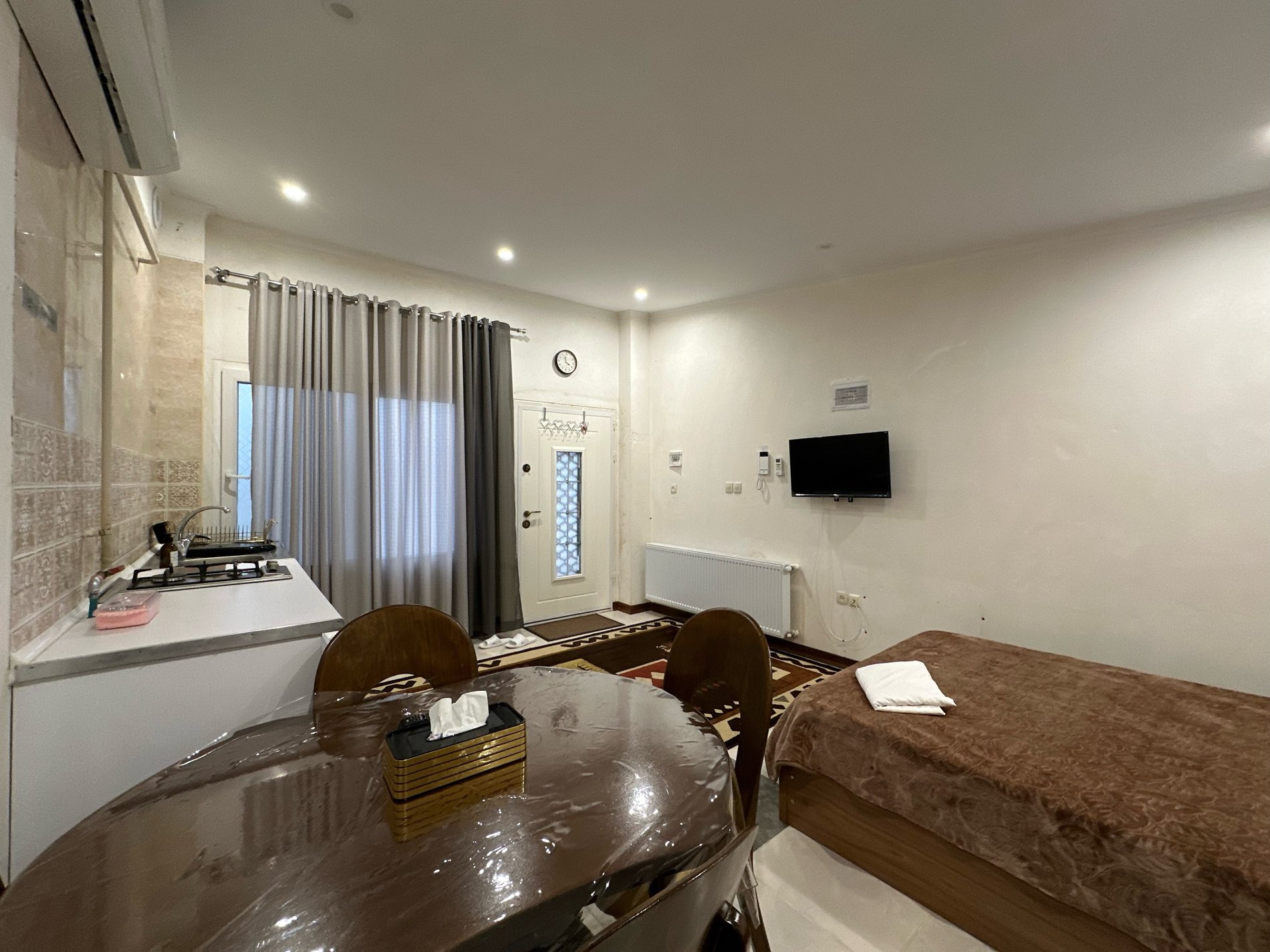 فلت گیلانا - واحد 8