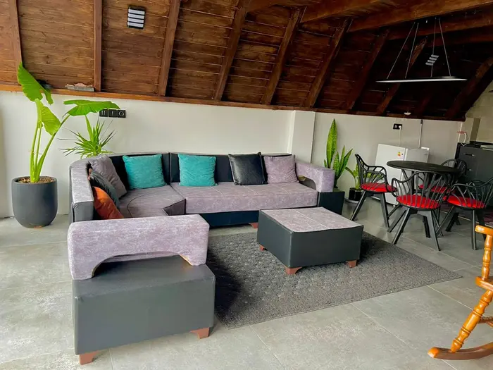 کلبه دوخوابه سوئیسی جکوزی دار لیلیوم