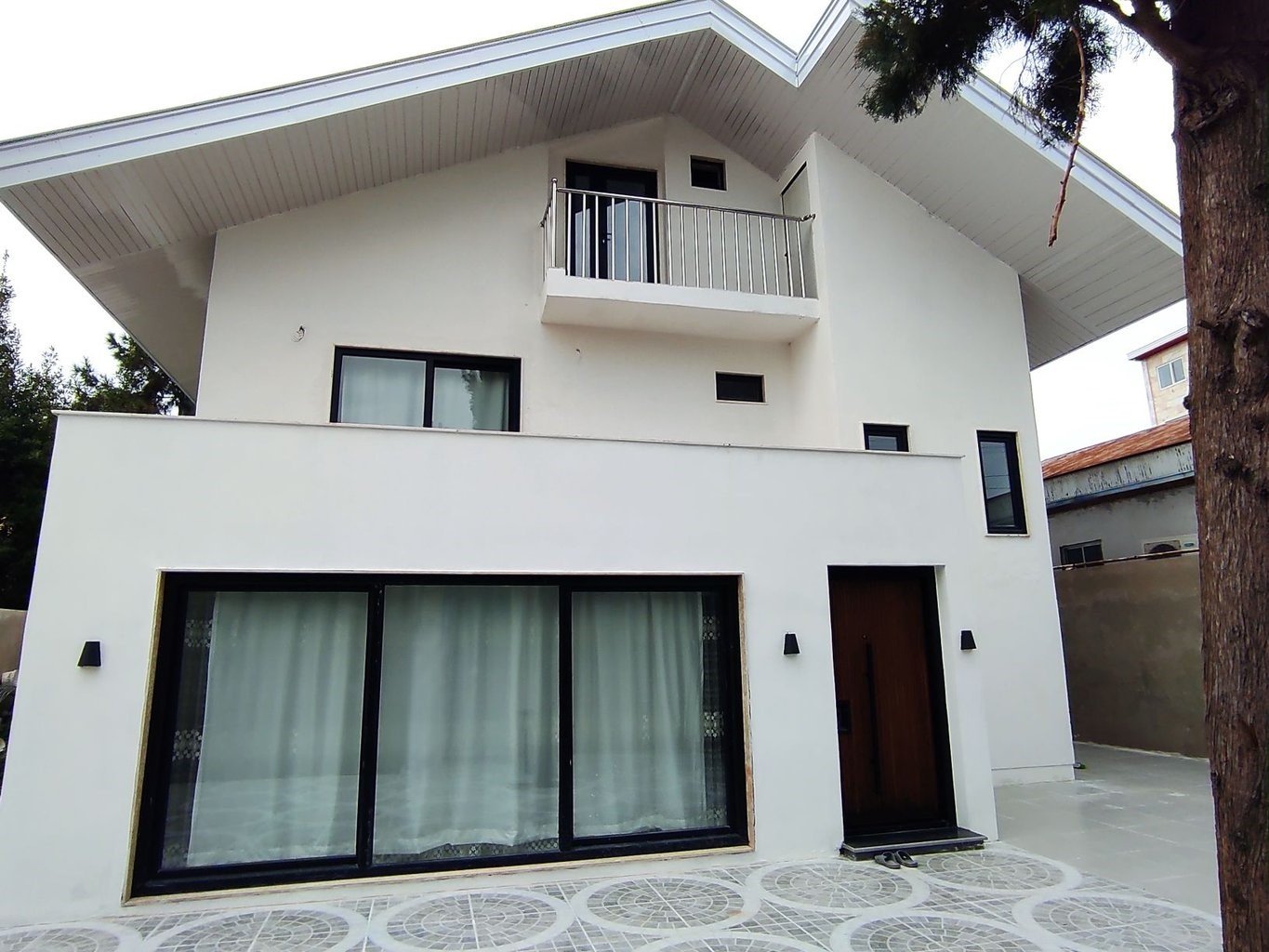 ویلا چهارخوابه تریپلکس غازیان