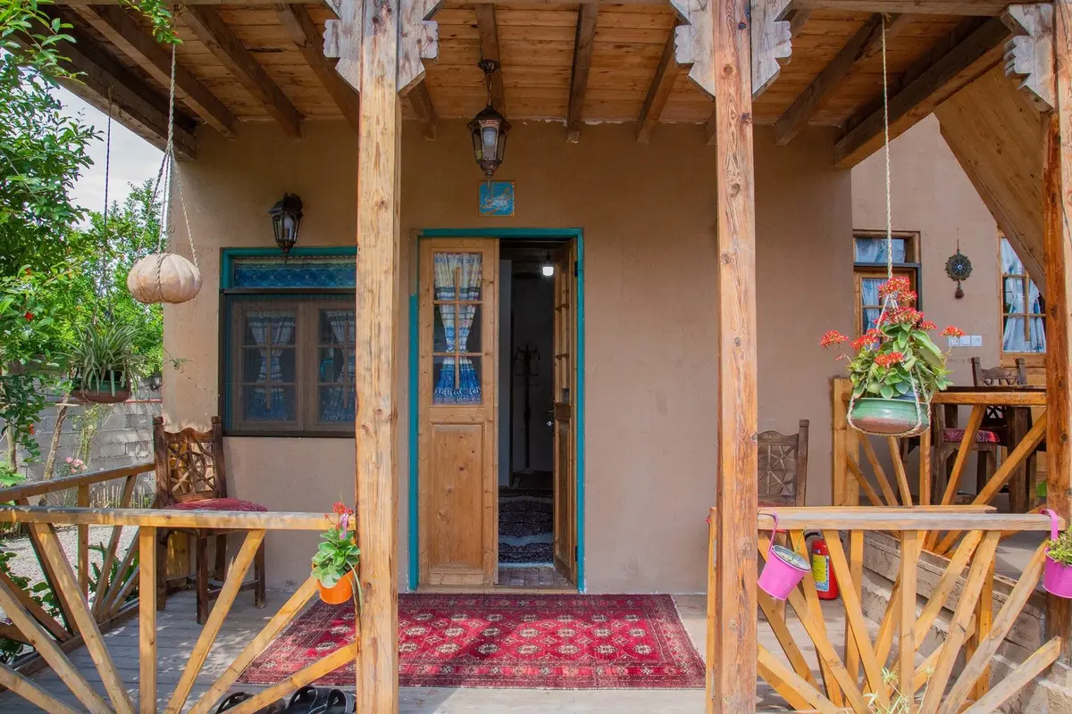 بوم گردی می جان - واحد چیچینی