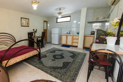 سوئیت فلت ساحلی ببریان