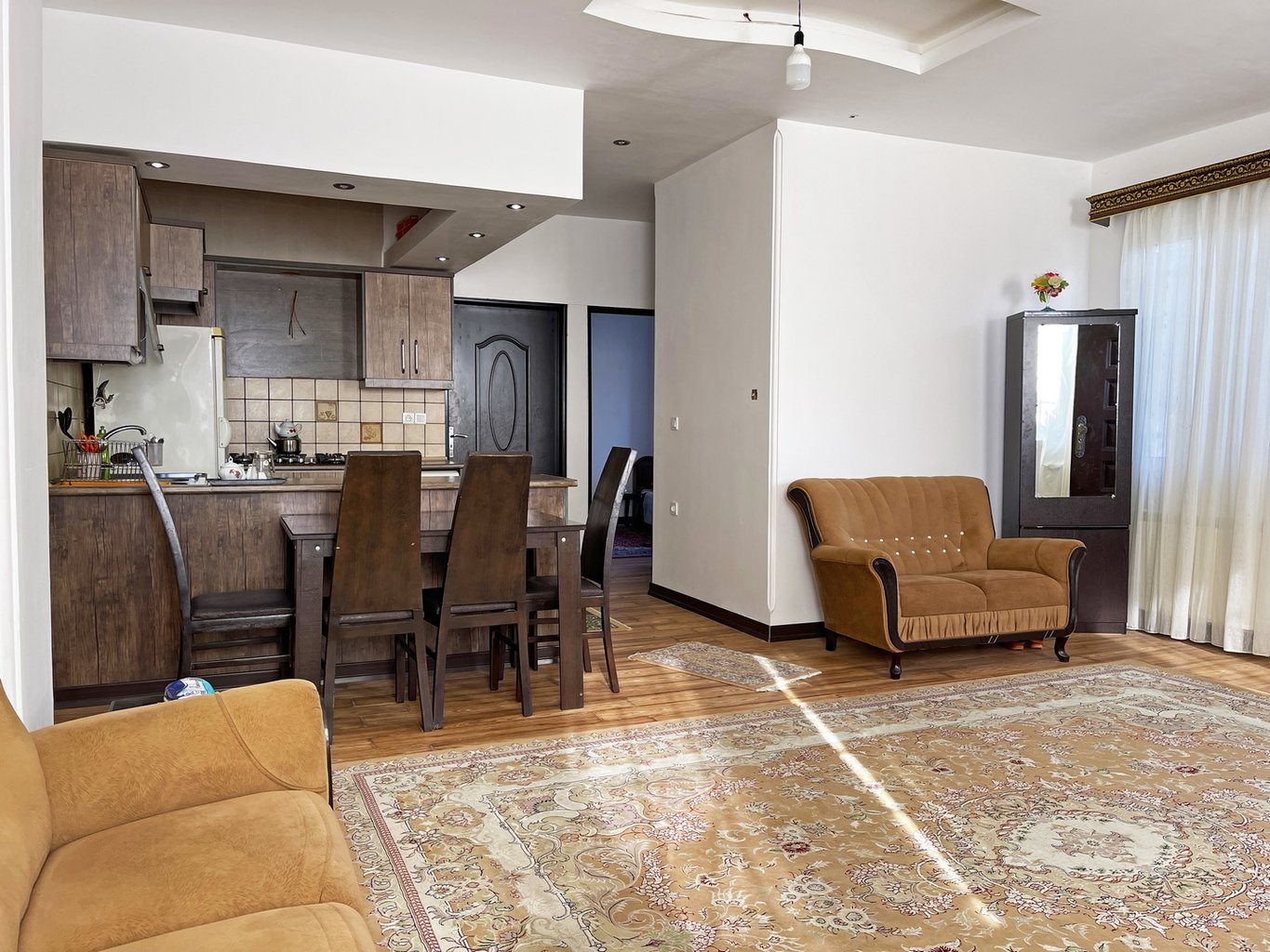 ویلا دوخوابه باغ شهرام 1