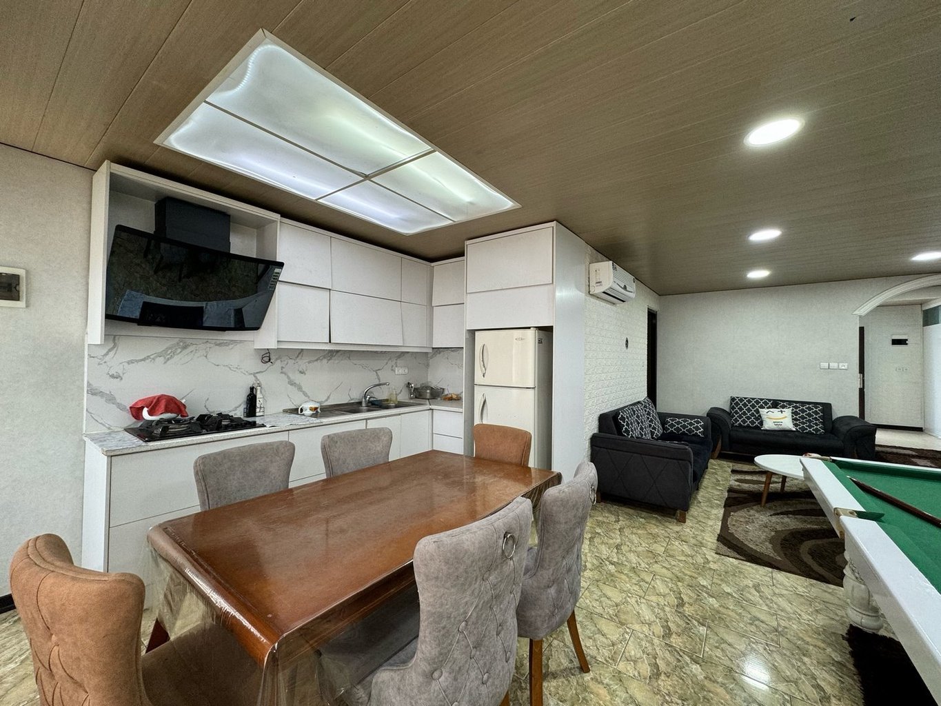 ویلا سه خوابه استخردار ملورین 1